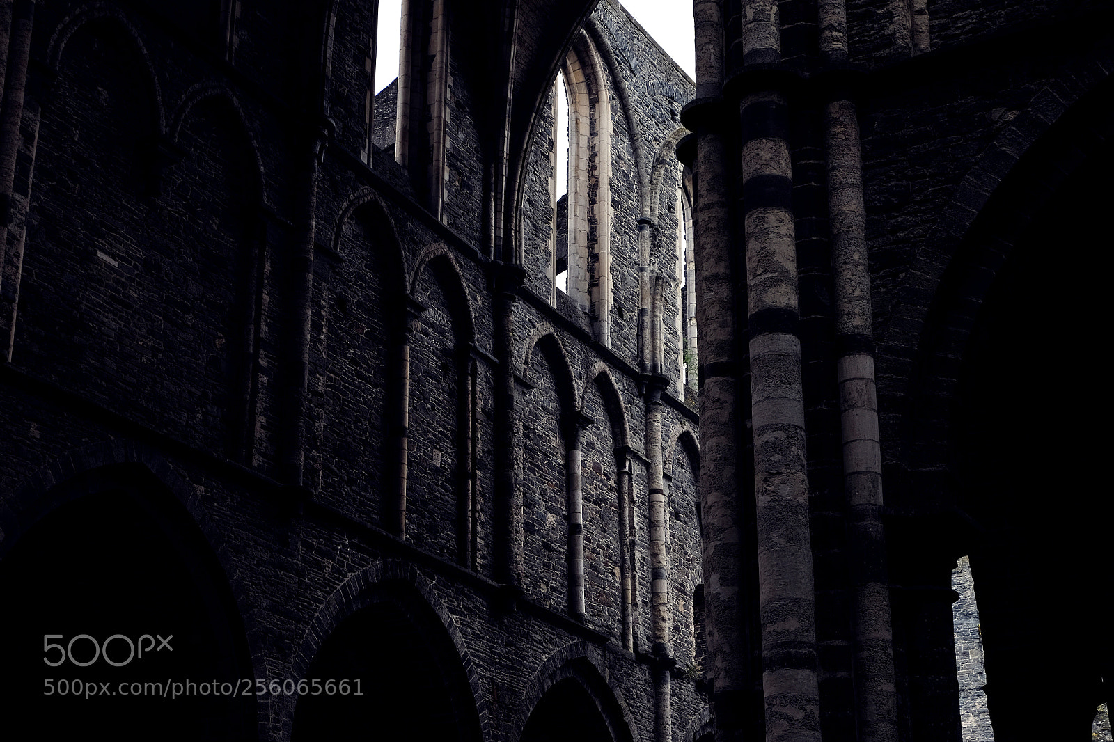 Fujifilm X-T10 sample photo. Dark age photography