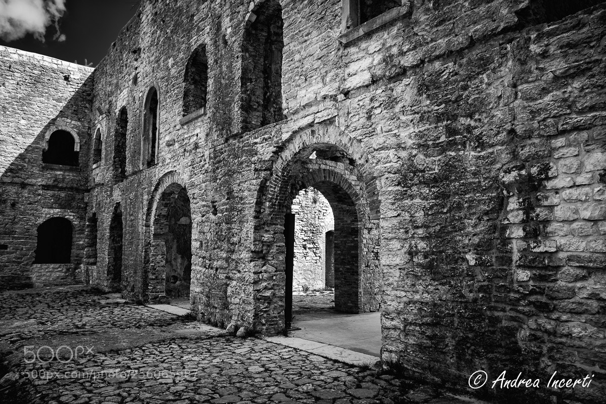 Fujifilm X-T1 sample photo. Forte interrotto barracks photography