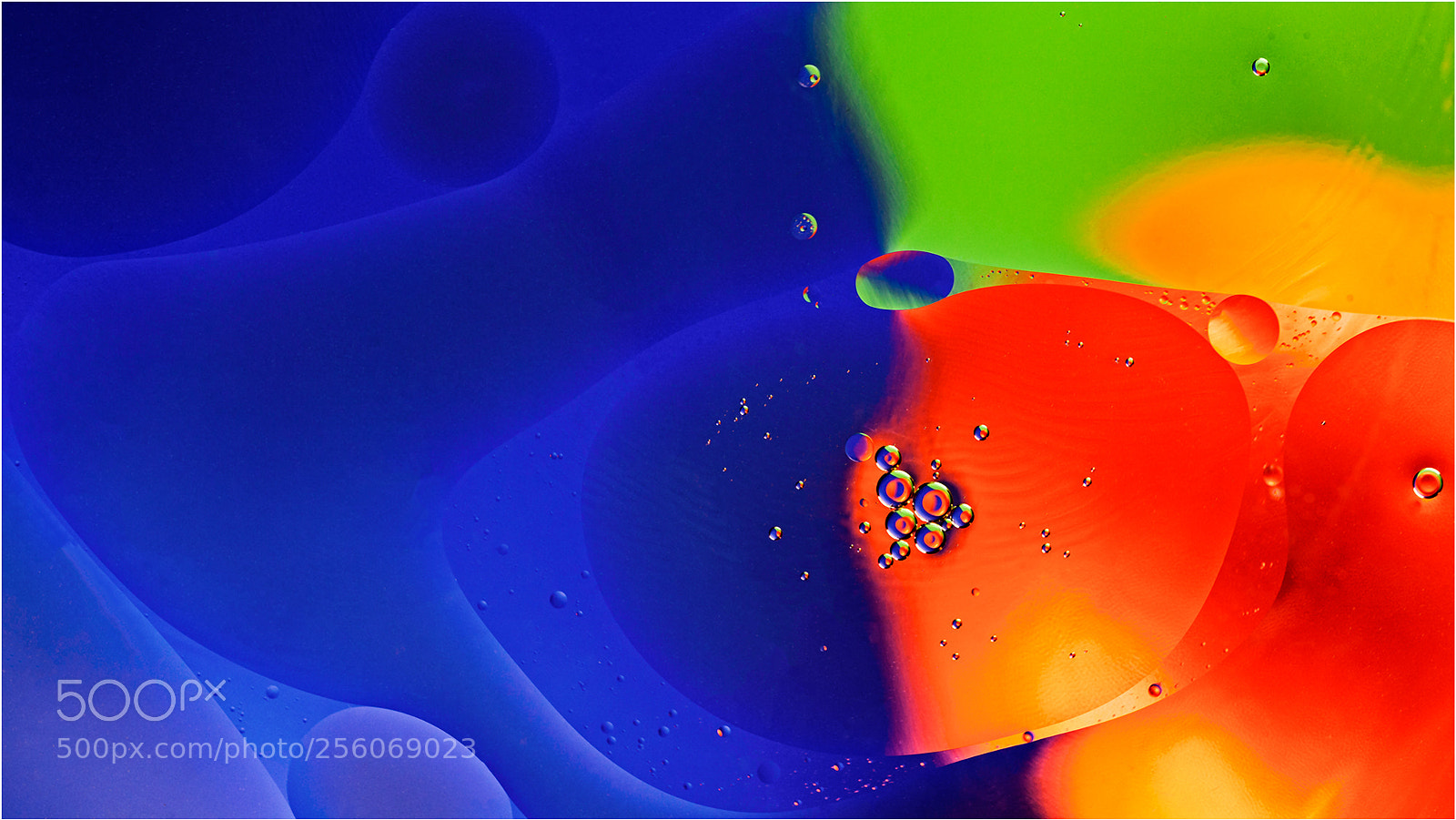 Canon EOS 5D Mark II sample photo. Bubbles photography