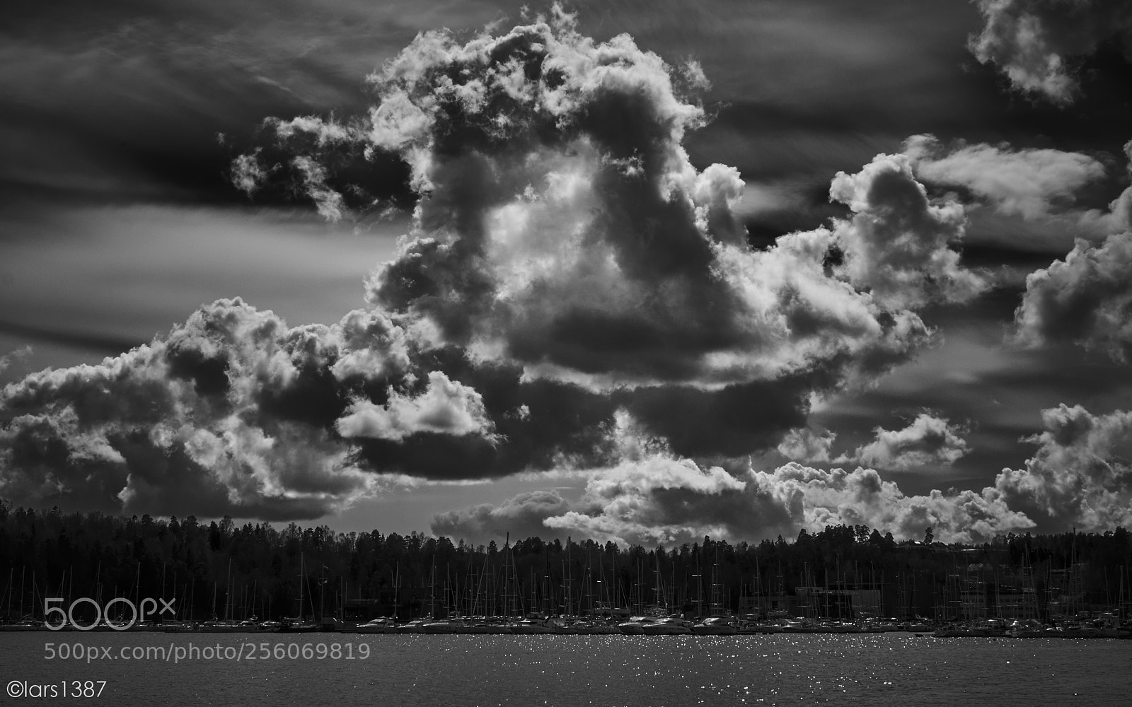 Fujifilm X-T1 sample photo. Clouds over the marina photography