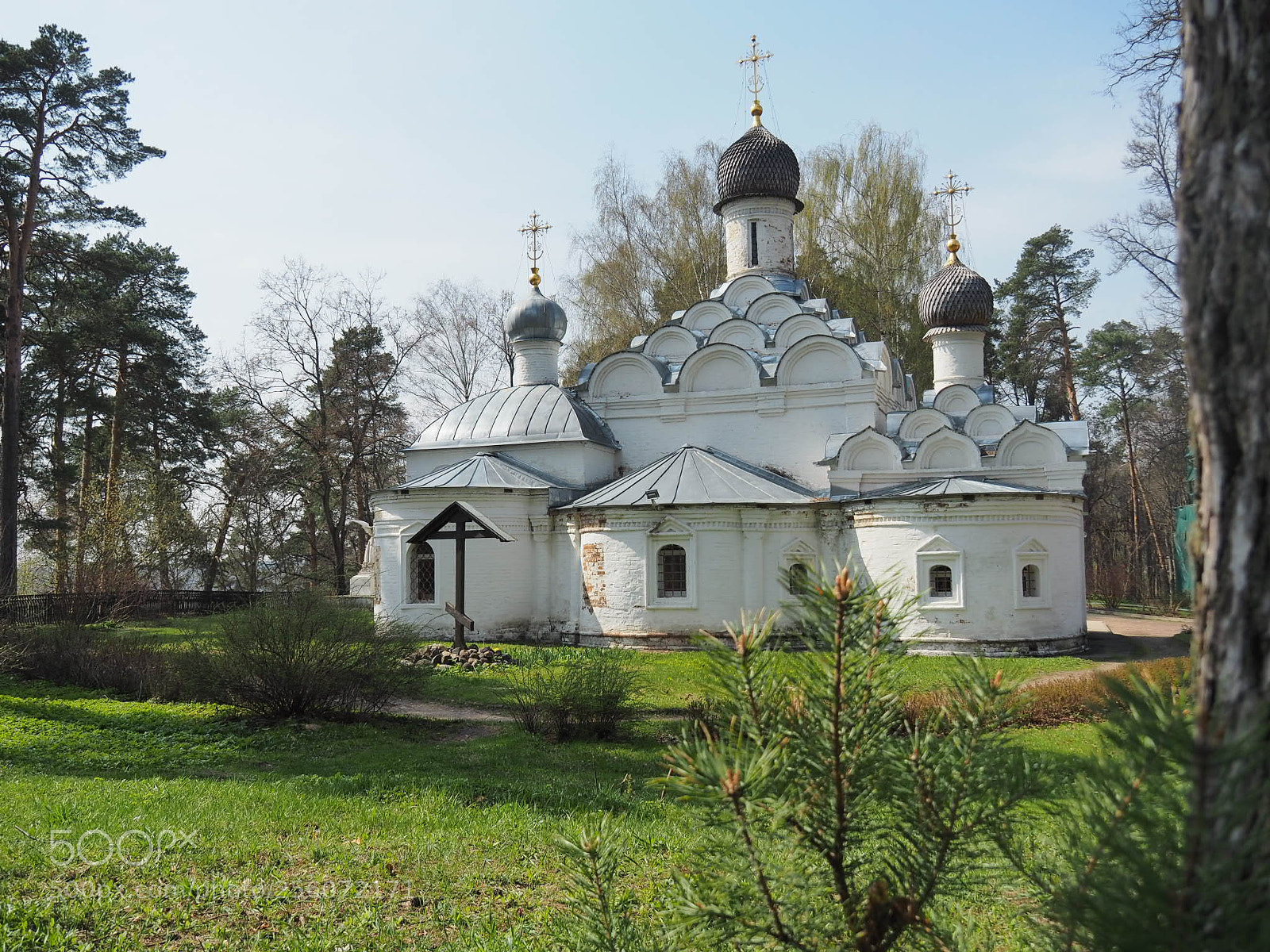 Olympus OM-D E-M10 sample photo. Храс Михаила Архангела в Архангельском photography