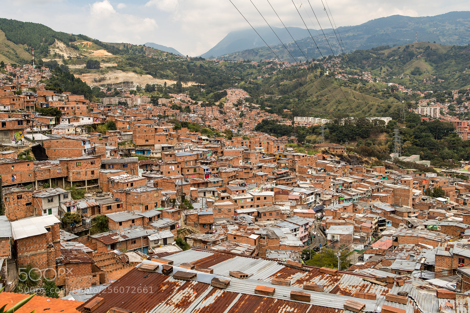 Canon EOS 6D Mark II sample photo. La comuna 13, medell photography