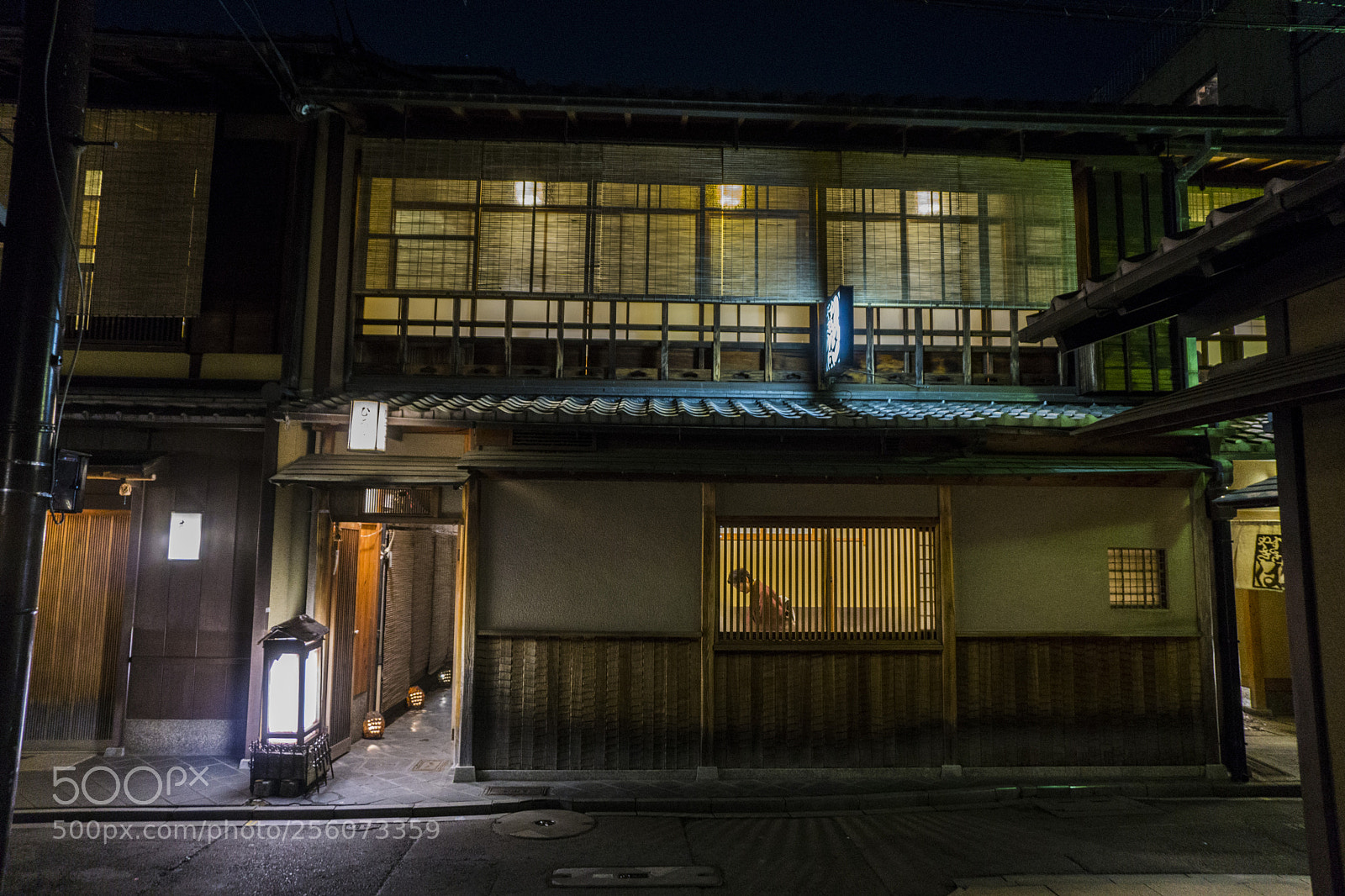 Sony a6000 sample photo. Japanese reverence photography