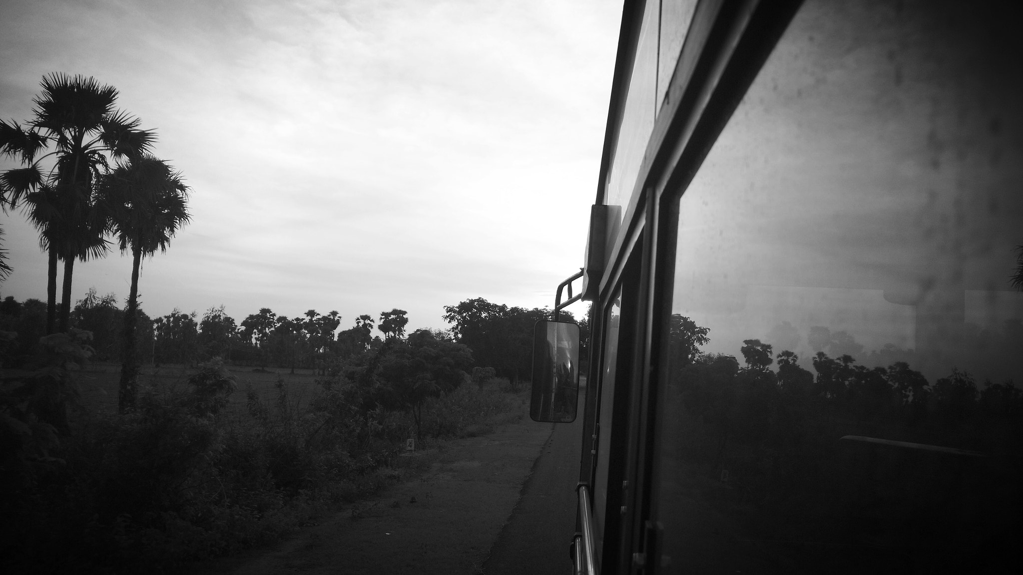 Motorola Moto X Play sample photo. Bus ride photography