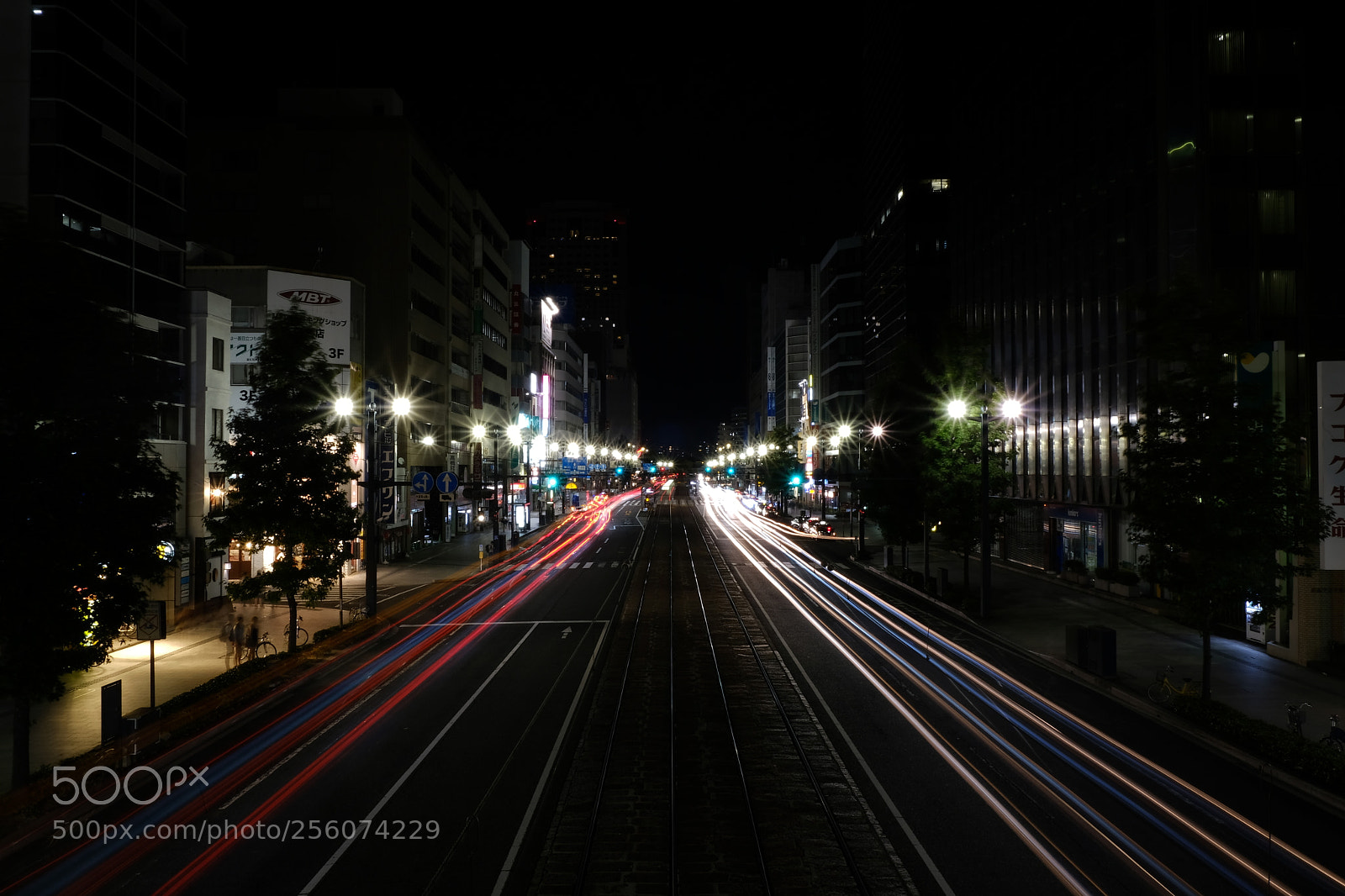 Fujifilm X-T20 sample photo. "traffic" , hiroshima photography
