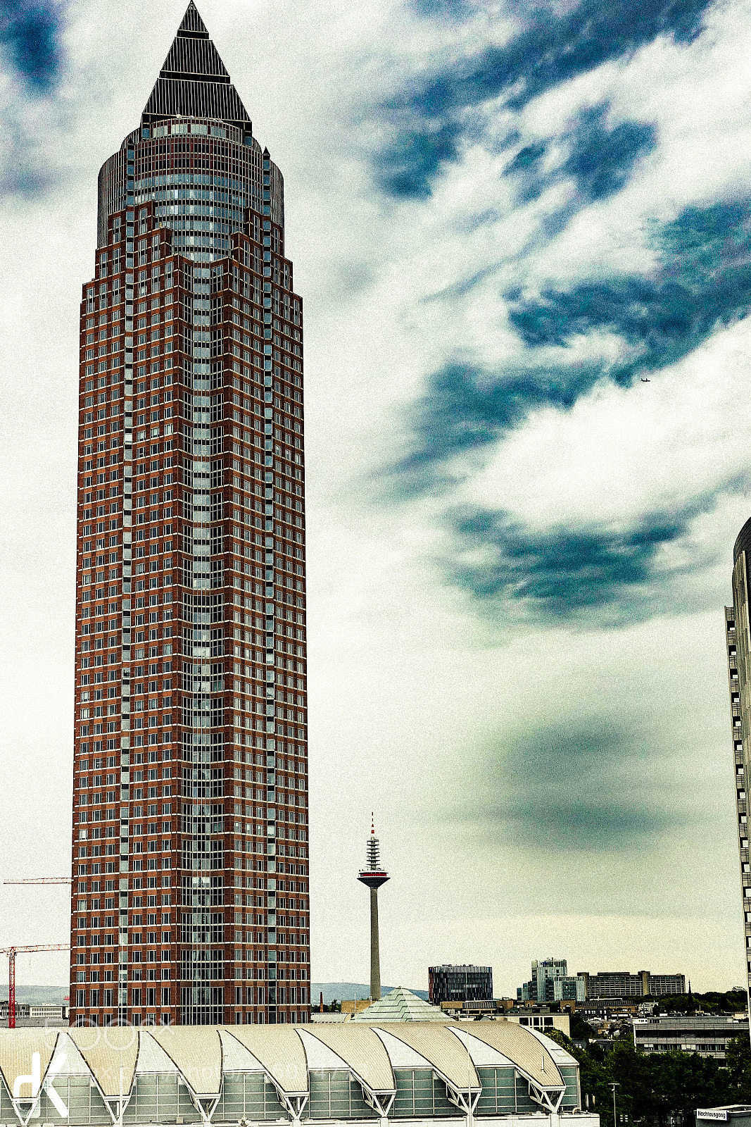 Sony Cyber-shot DSC-RX10 III sample photo. Skyscraper in frankfurt a.m photography