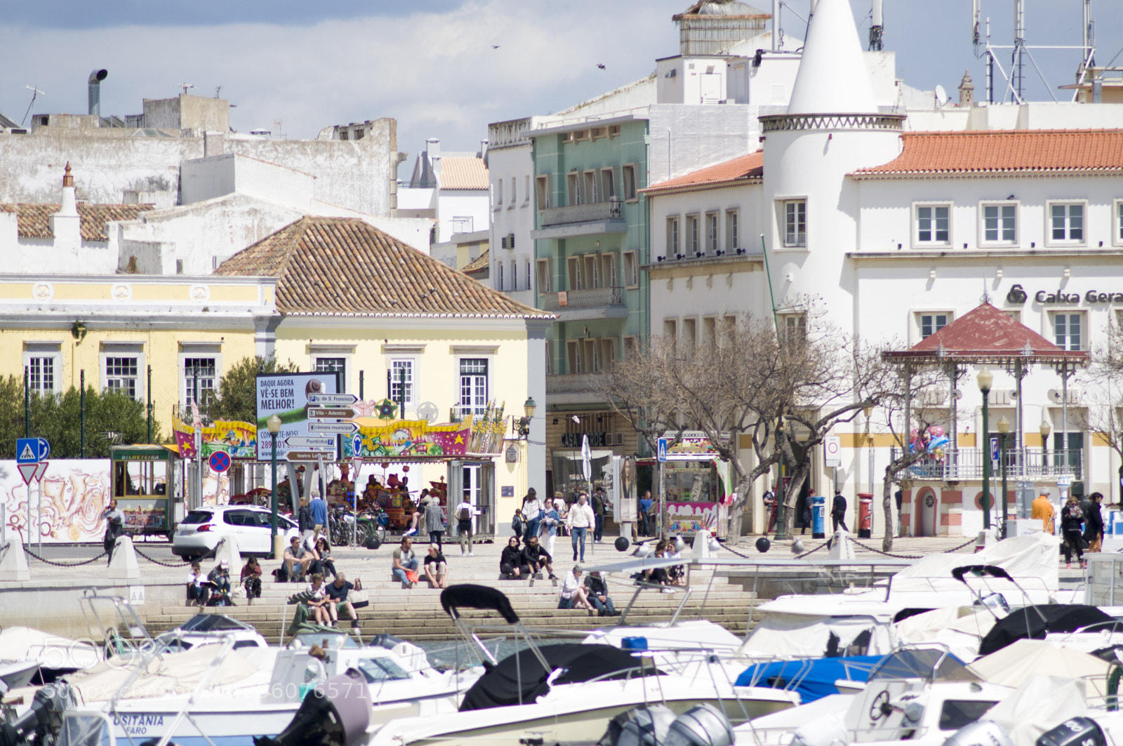 Nikon D90 sample photo. Old city tourists vacations photography