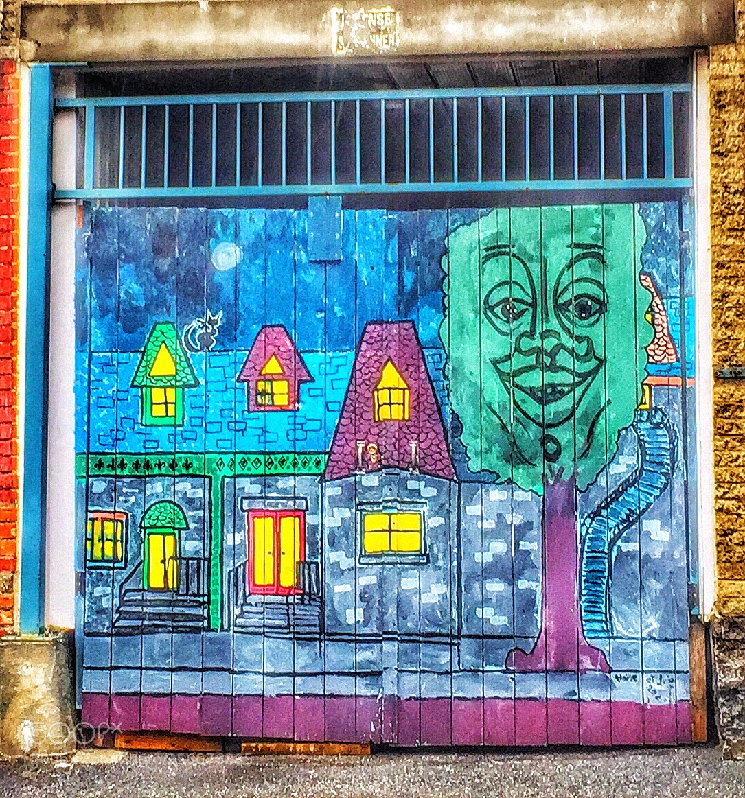 Apple iPhone 6 Plus sample photo. Streetartmtl photography