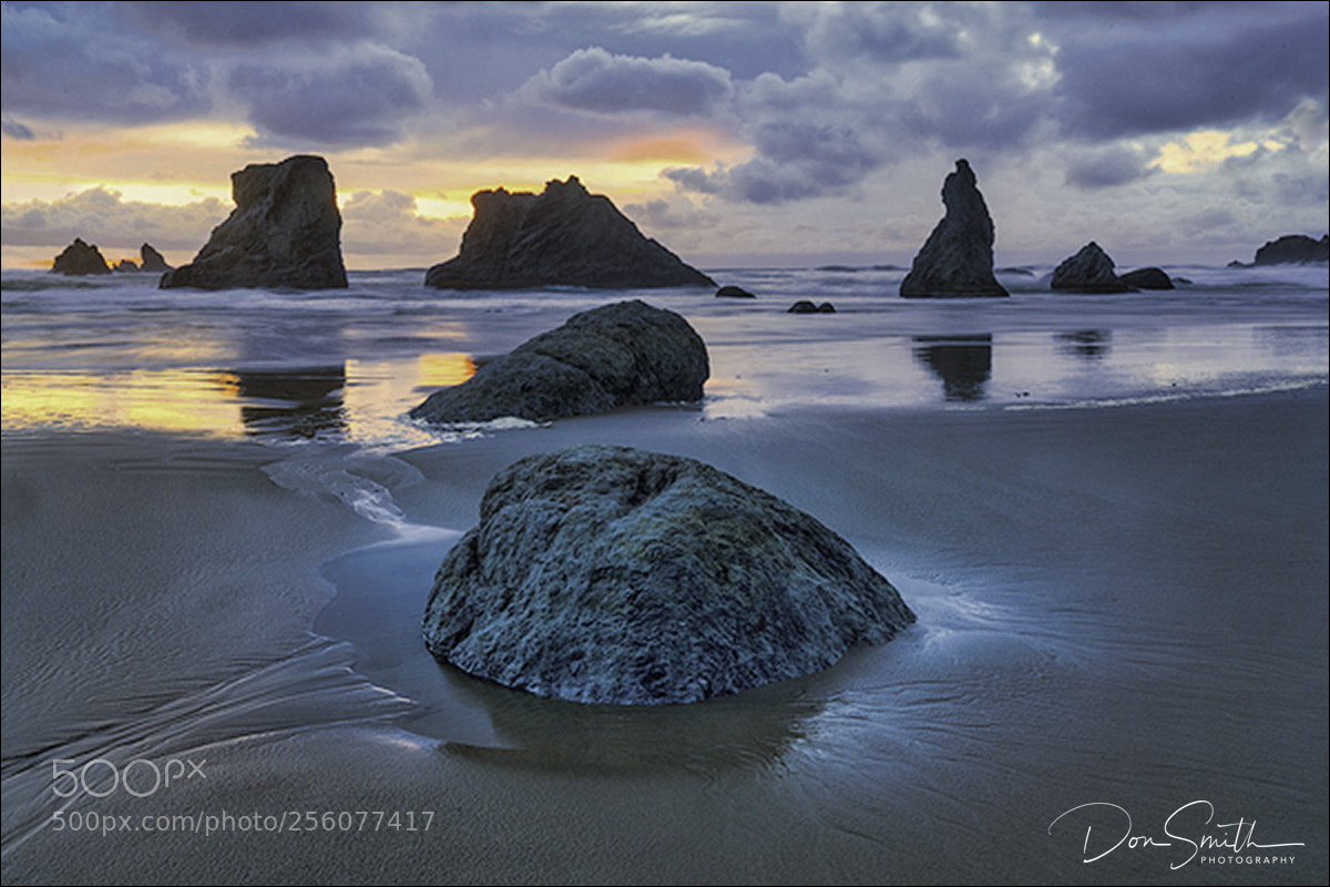 Sony a7R III sample photo. Clearing storm, bandon beach photography