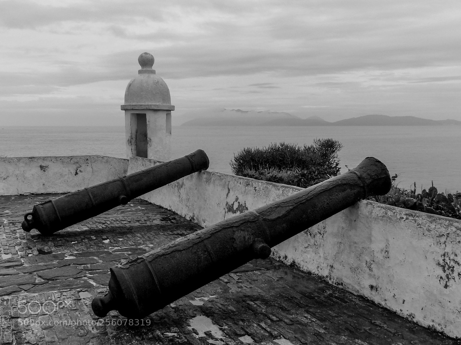 Sony DSC-H3 sample photo. Cabo frio, state of photography