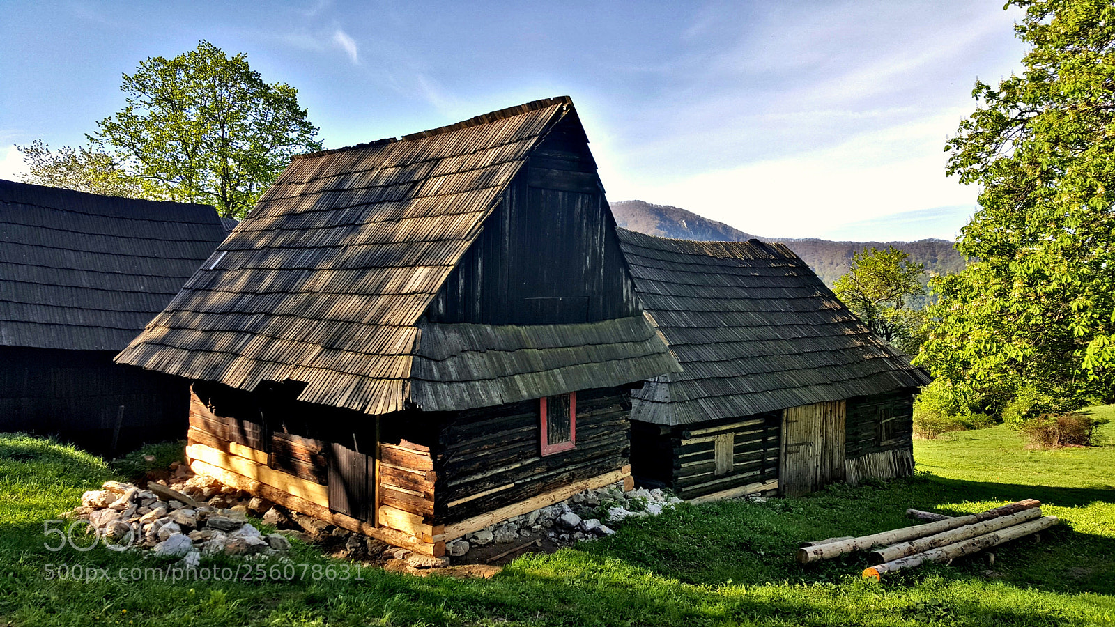 Samsung Galaxy S6 sample photo. Old cottages photography