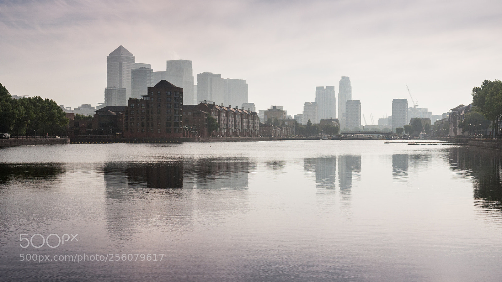 Nikon D90 sample photo. Docklands sunrise photography