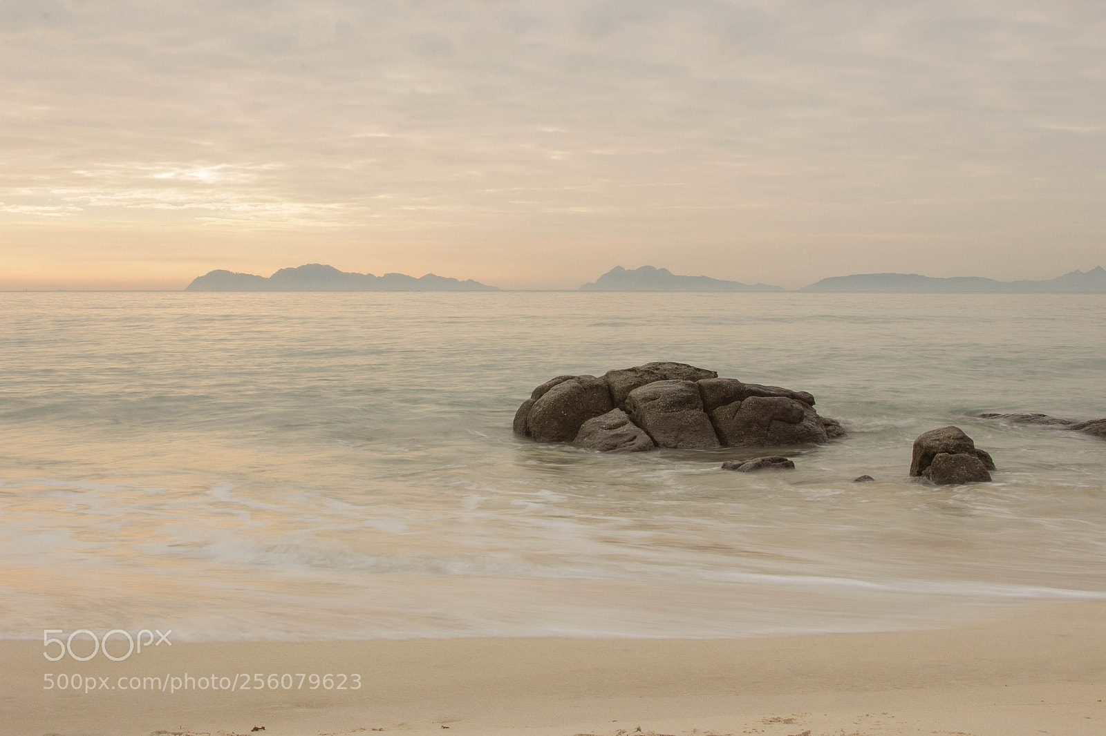Canon EOS 600D (Rebel EOS T3i / EOS Kiss X5) sample photo. Samil photography