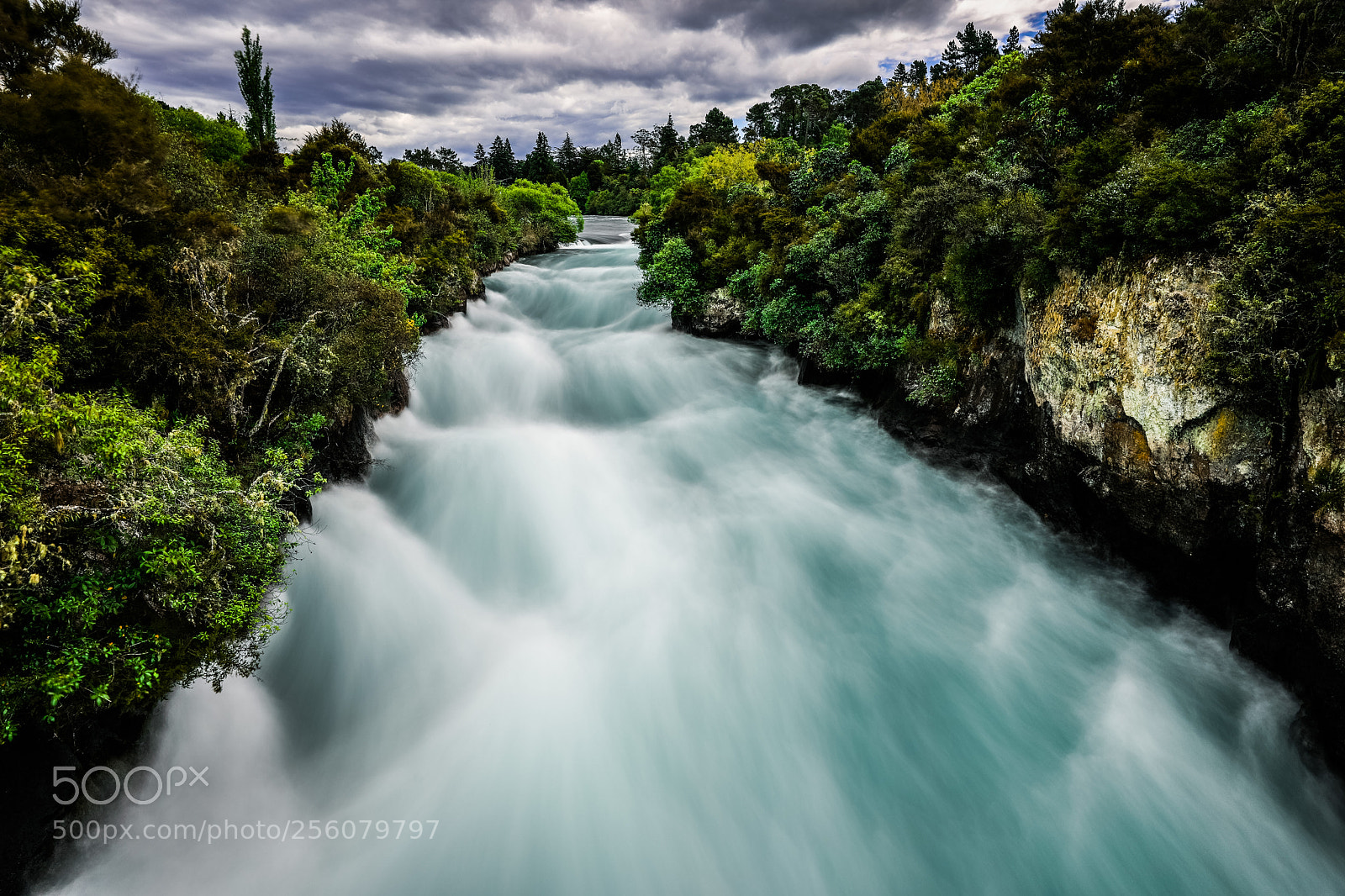 Canon EOS 5D Mark IV sample photo. Huka falls photography