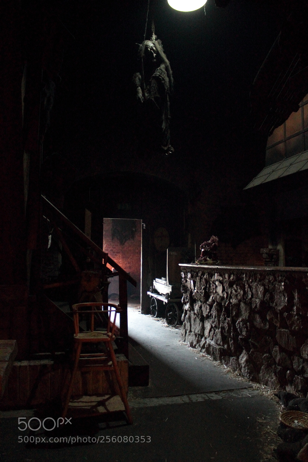 Canon EOS 600D (Rebel EOS T3i / EOS Kiss X5) sample photo. Medieval tavern photography