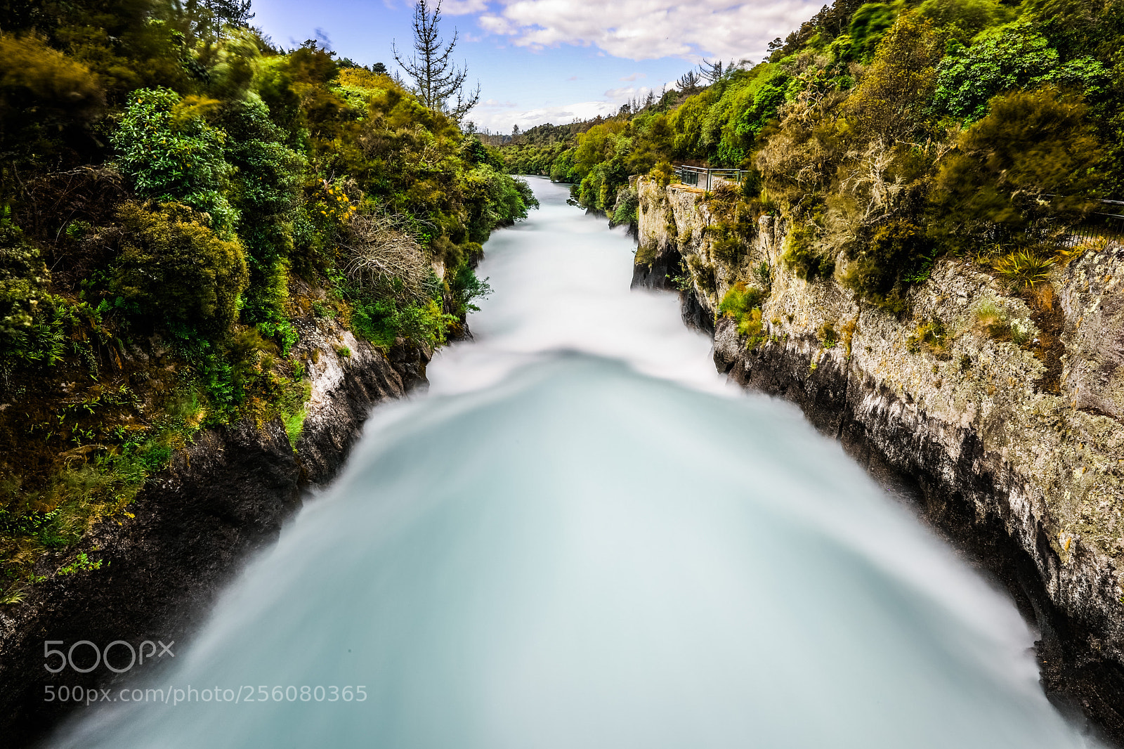 Canon EOS 5D Mark IV sample photo. Huka falls photography