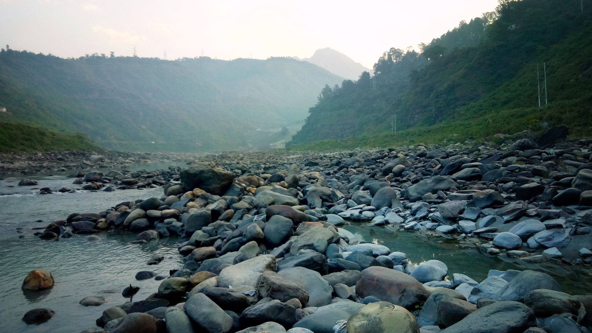 OPPO CPH1609 sample photo. Pebbles photography