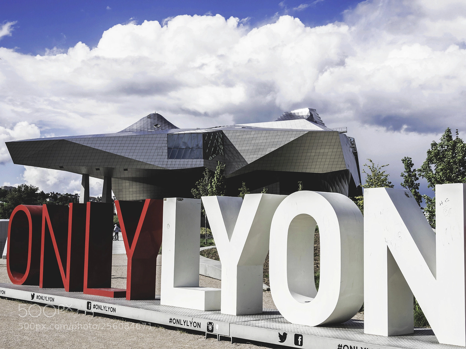 Olympus OM-D E-M1 Mark II sample photo. Only lyon photography