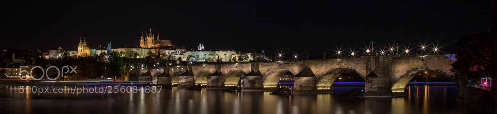 Canon EOS 6D Mark II sample photo. Prag bei nacht photography