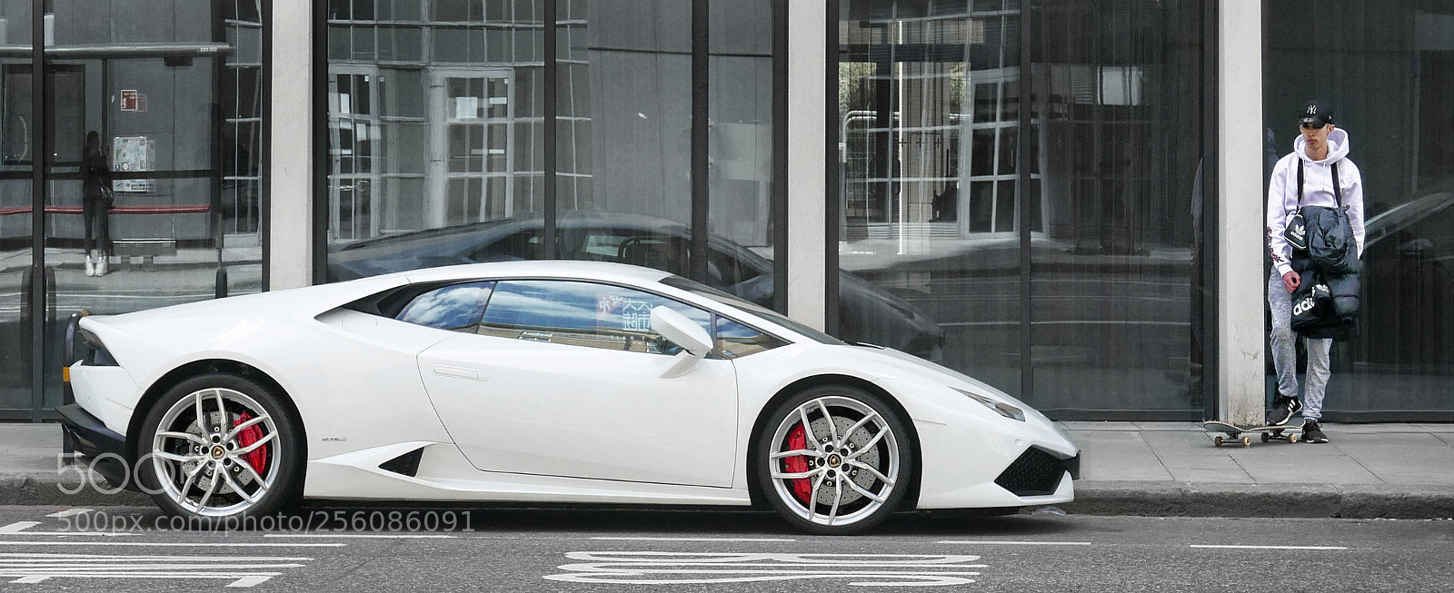 Panasonic Lumix DMC-LX100 sample photo. Wheel envy photography