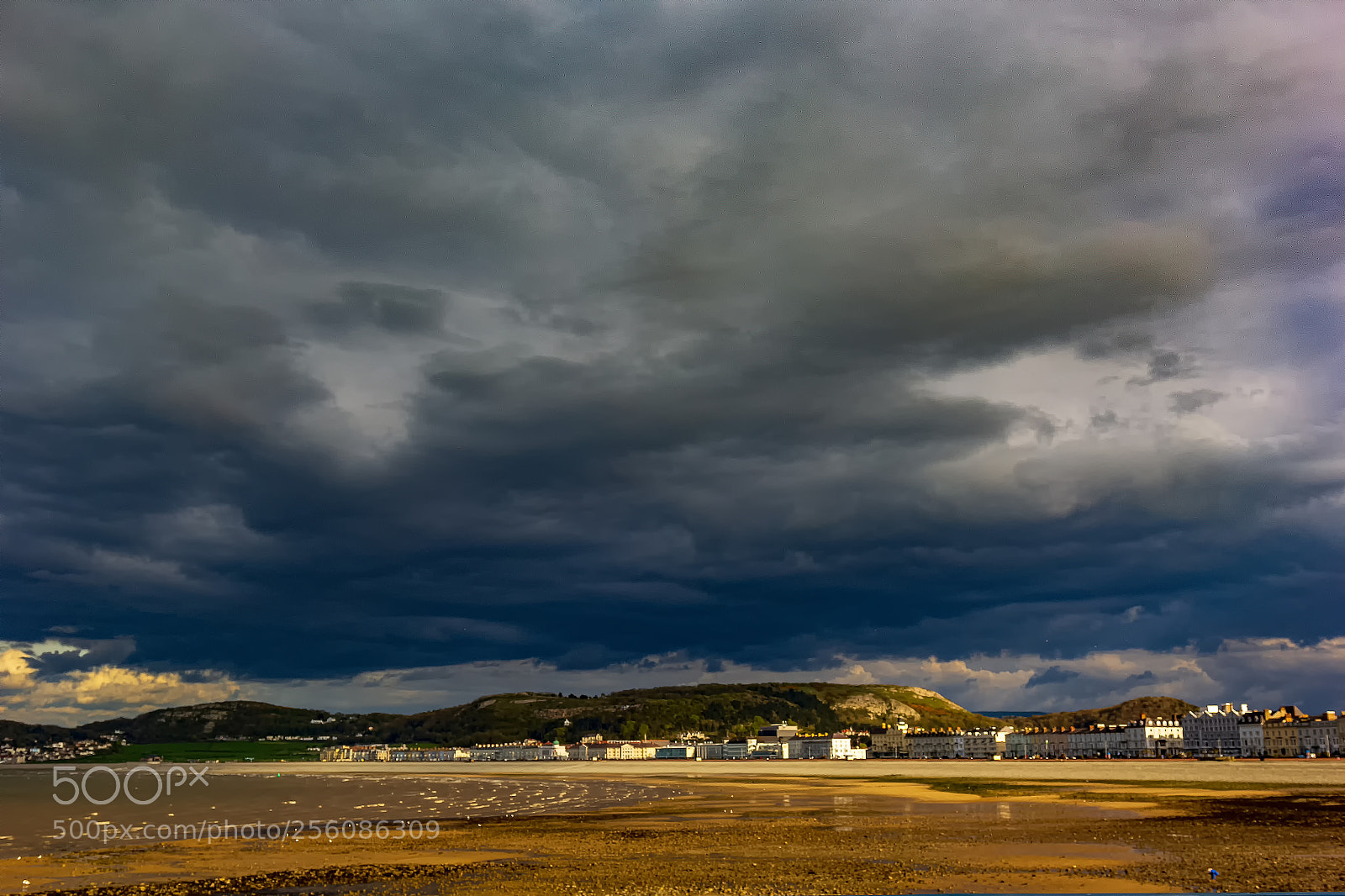 Canon EOS 60D sample photo. Llandudno beach photography