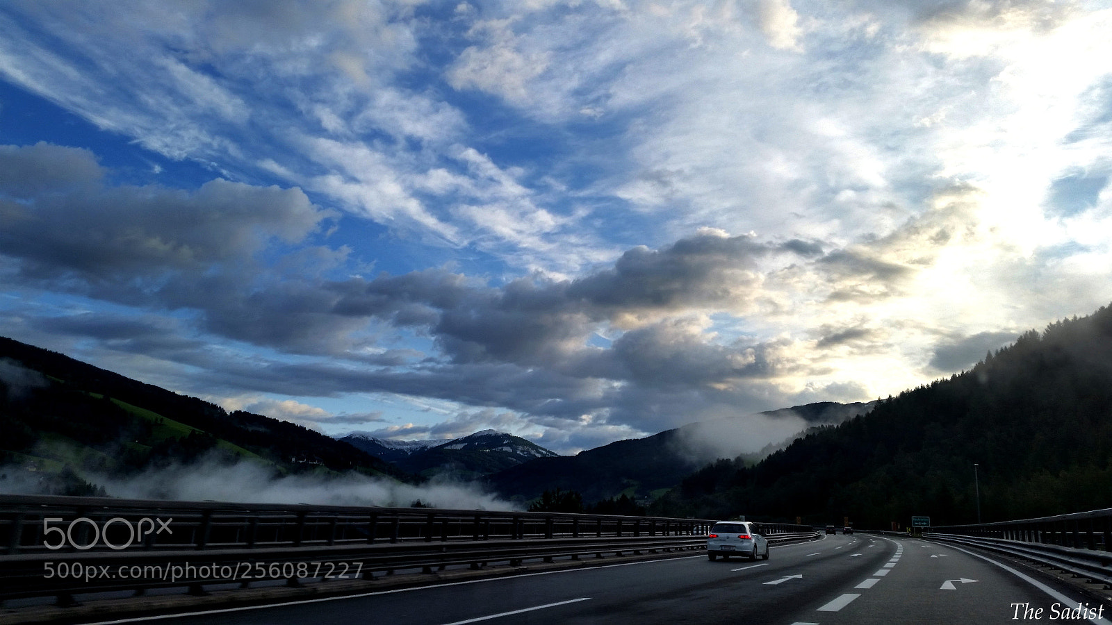 Samsung Galaxy S5 sample photo. Into the unknown photography