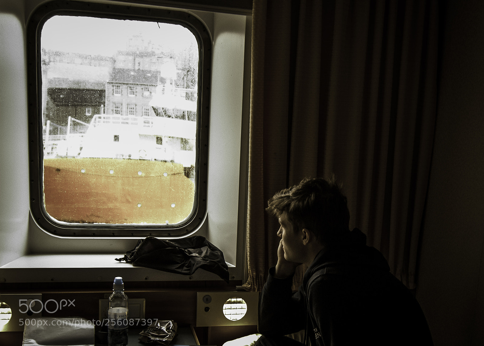 Nikon D7000 sample photo. Ship cabin photography