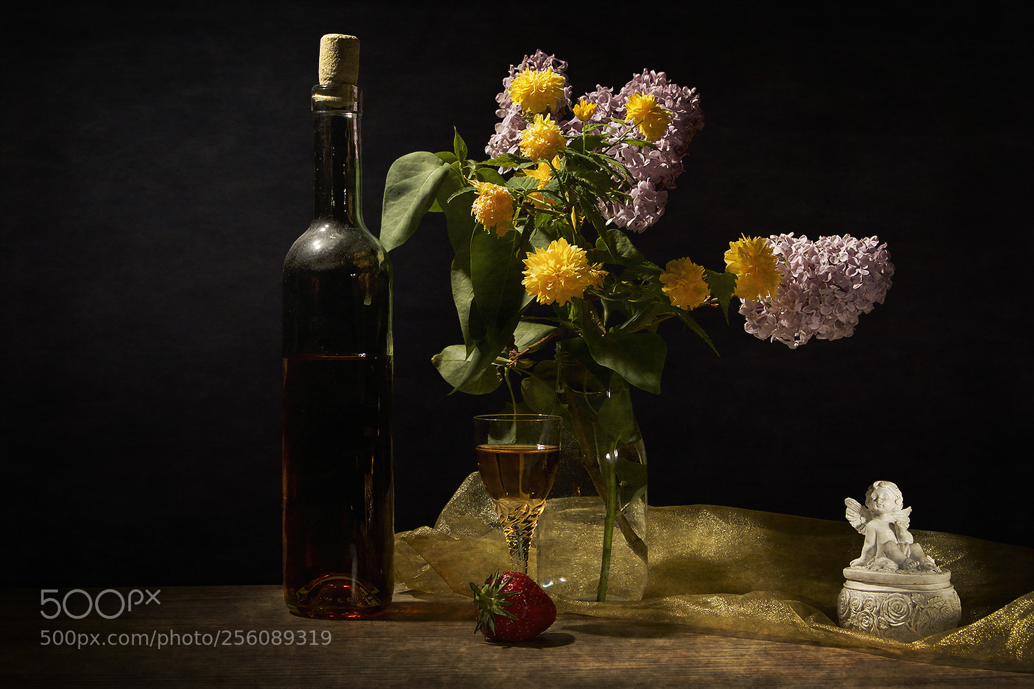 Canon EOS 7D Mark II sample photo. Still life with flowers photography
