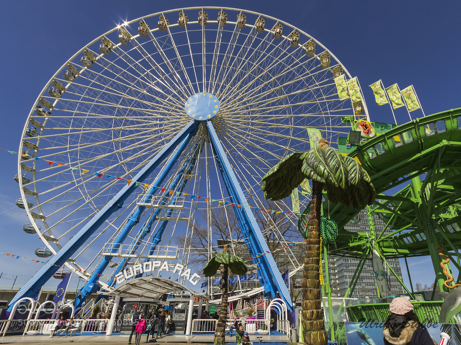 Canon EOS 600D (Rebel EOS T3i / EOS Kiss X5) sample photo. Ferris wheel - deutzer photography