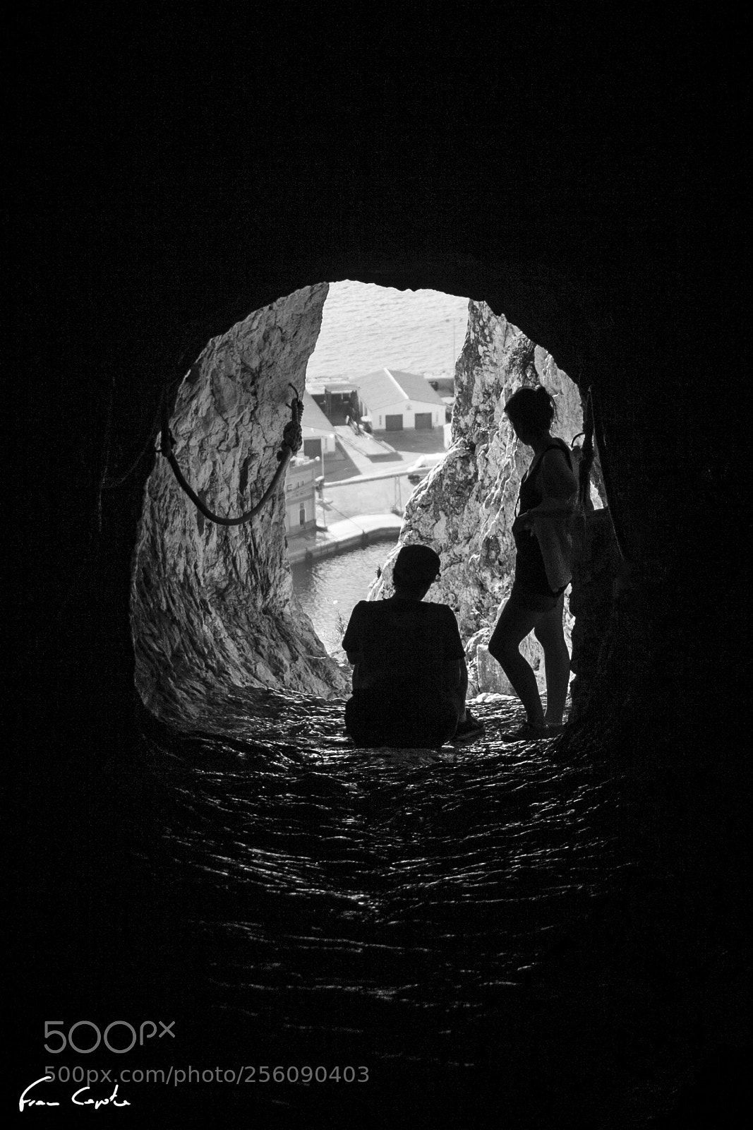 Canon EOS 350D (EOS Digital Rebel XT / EOS Kiss Digital N) sample photo. In the cave photography