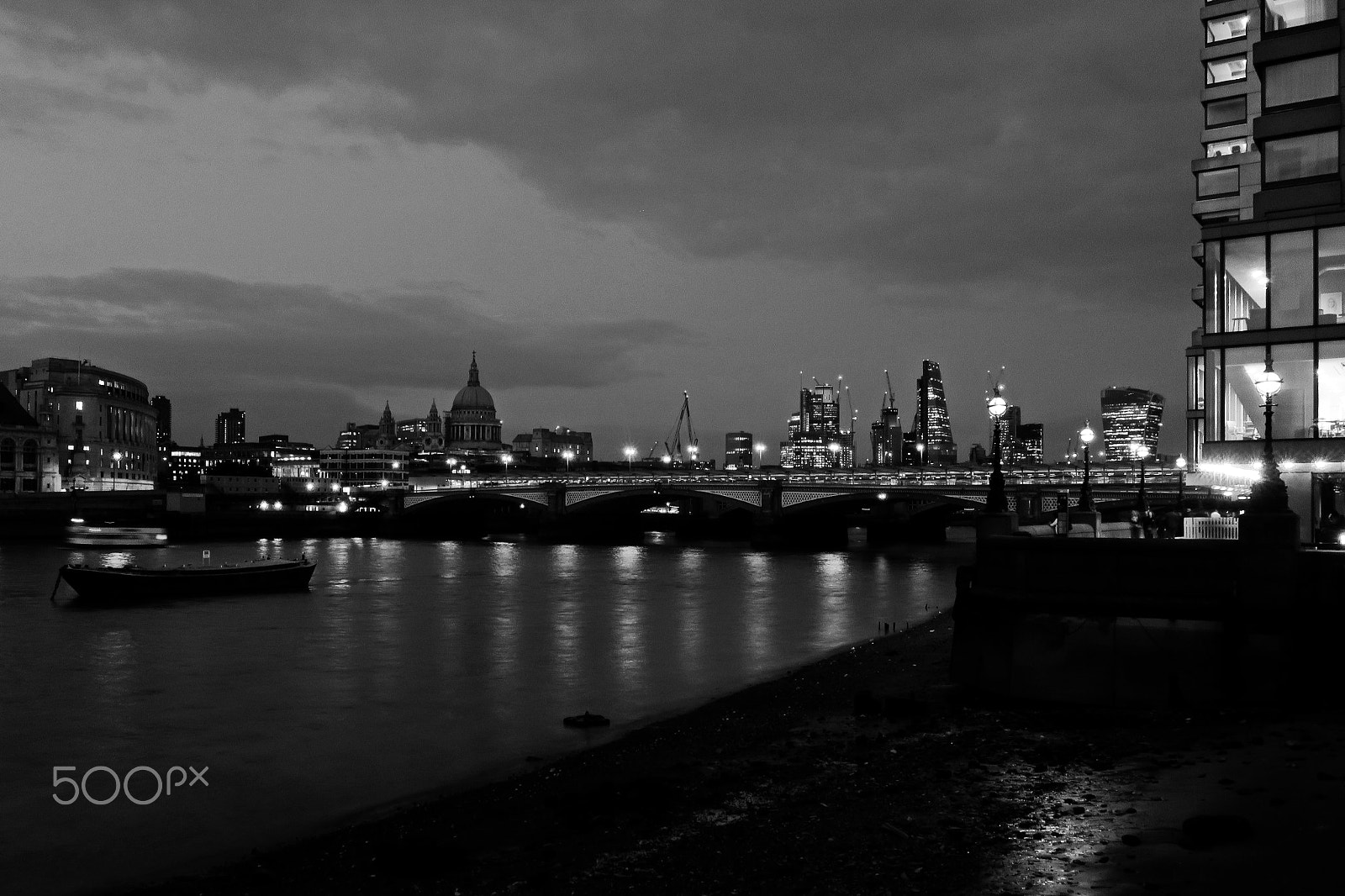 Canon PowerShot G9 X sample photo. London lights photography