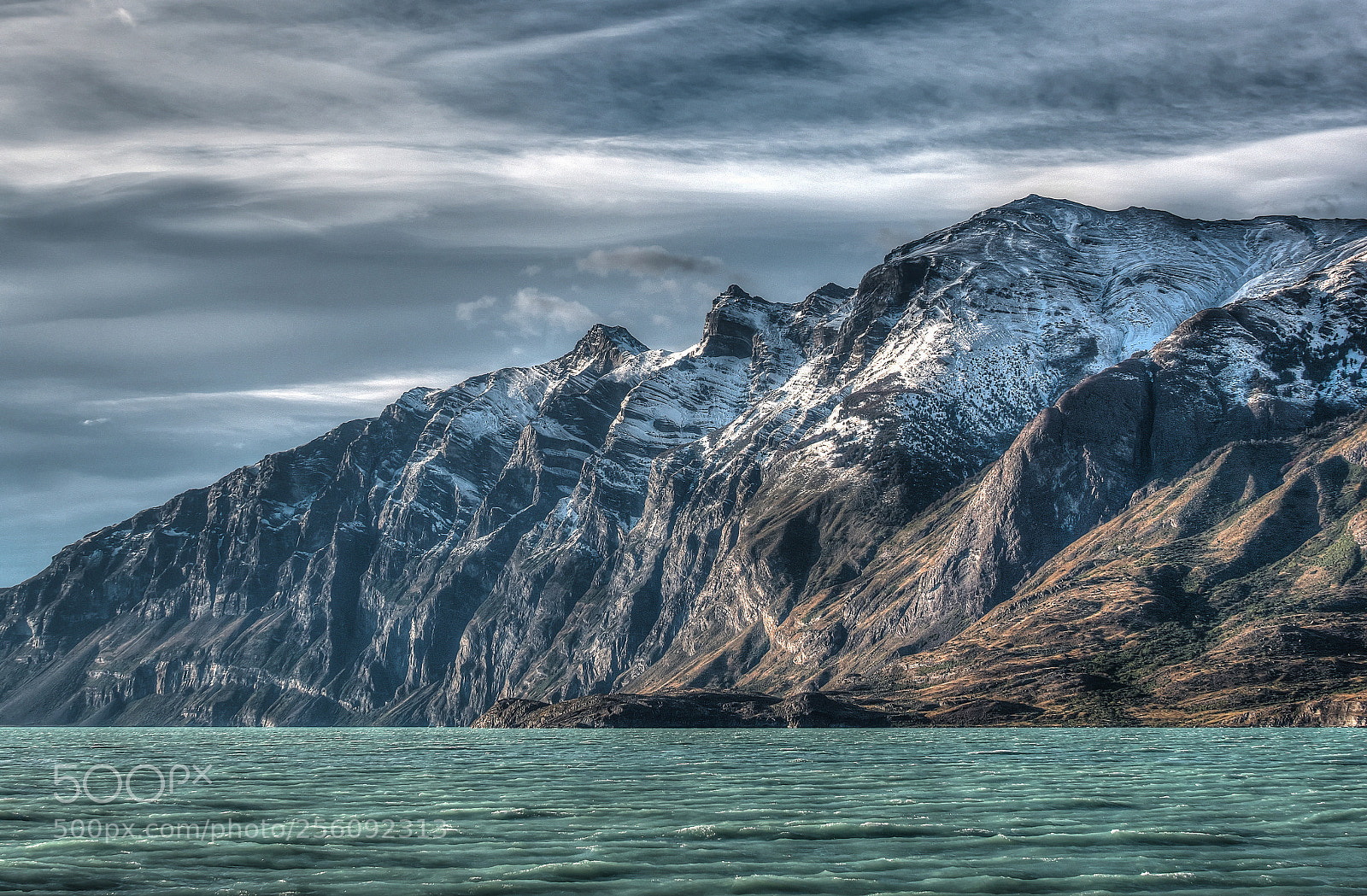Olympus OM-D E-M1 sample photo. Lago argentino -patagonia photography