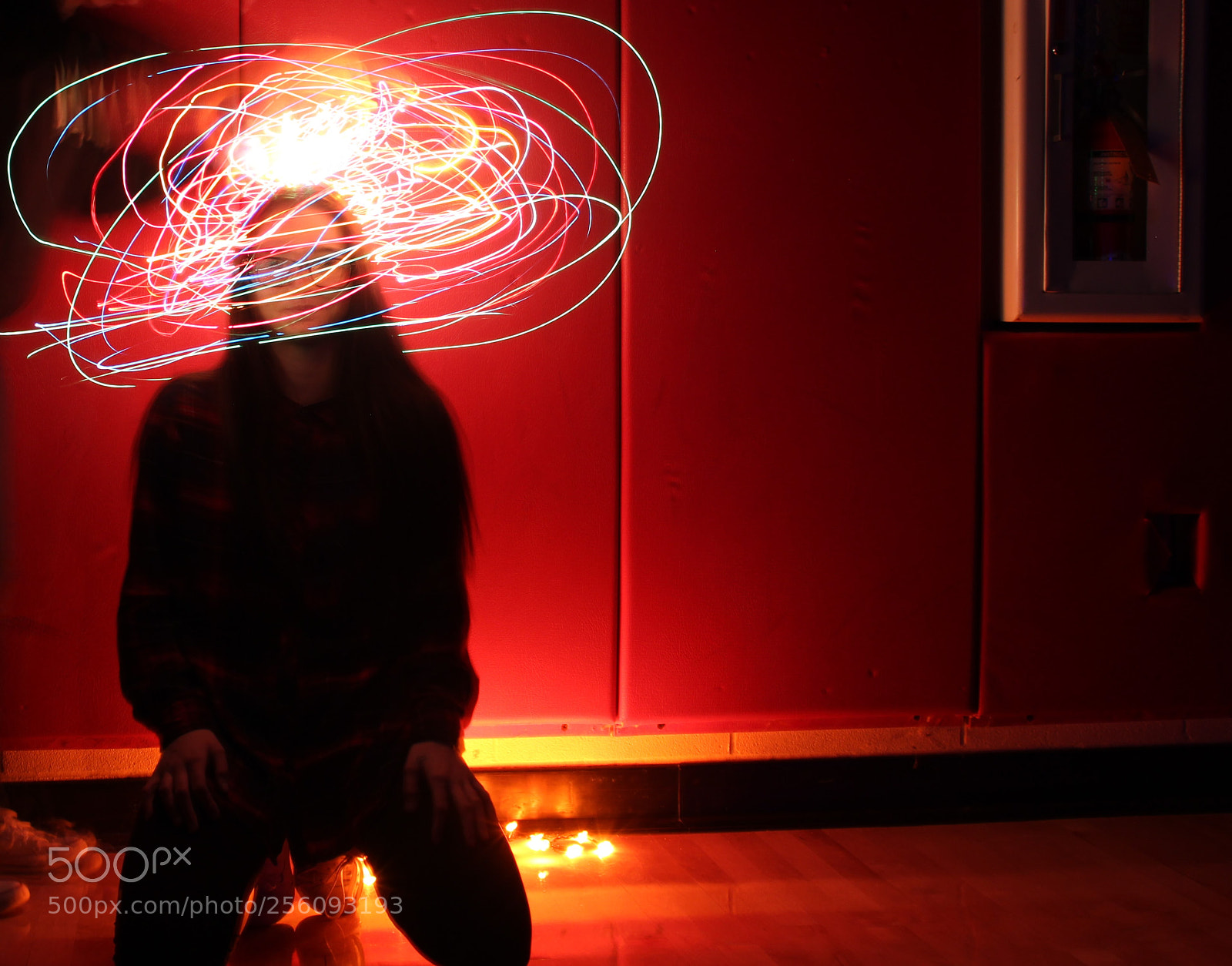 Canon EOS 1200D (EOS Rebel T5 / EOS Kiss X70 / EOS Hi) sample photo. Crazy circles photography