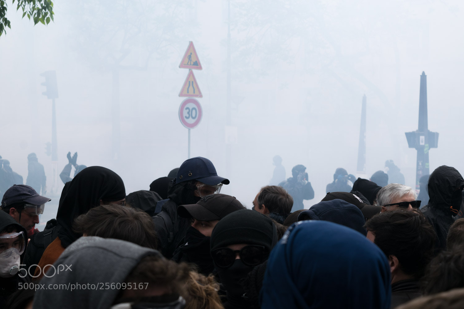 Nikon D5300 sample photo. Paris may day march photography