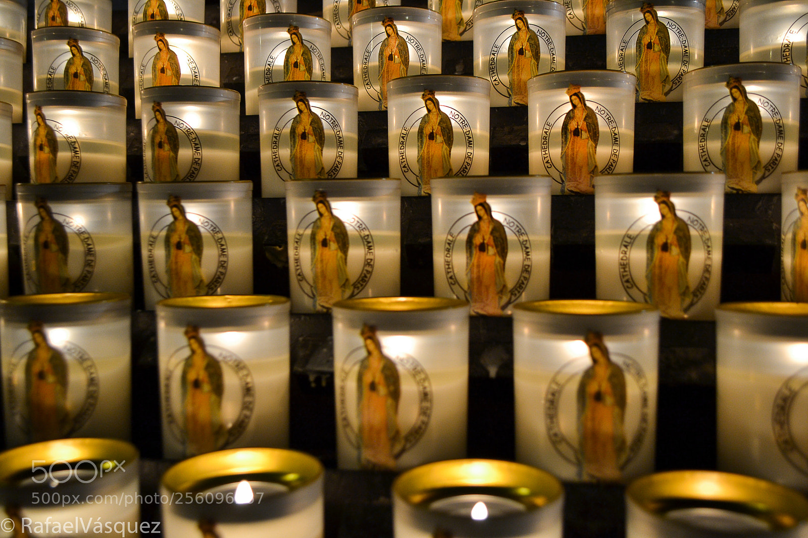 Nikon D3100 sample photo. Las velas de la photography