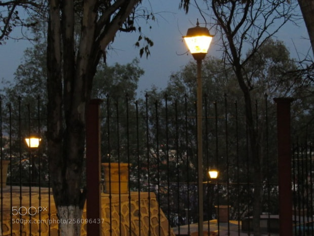 Canon PowerShot SX530 HS sample photo. Night photography
