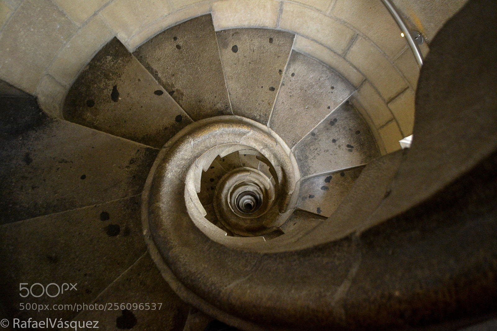 Nikon D3100 sample photo. Espiral photography