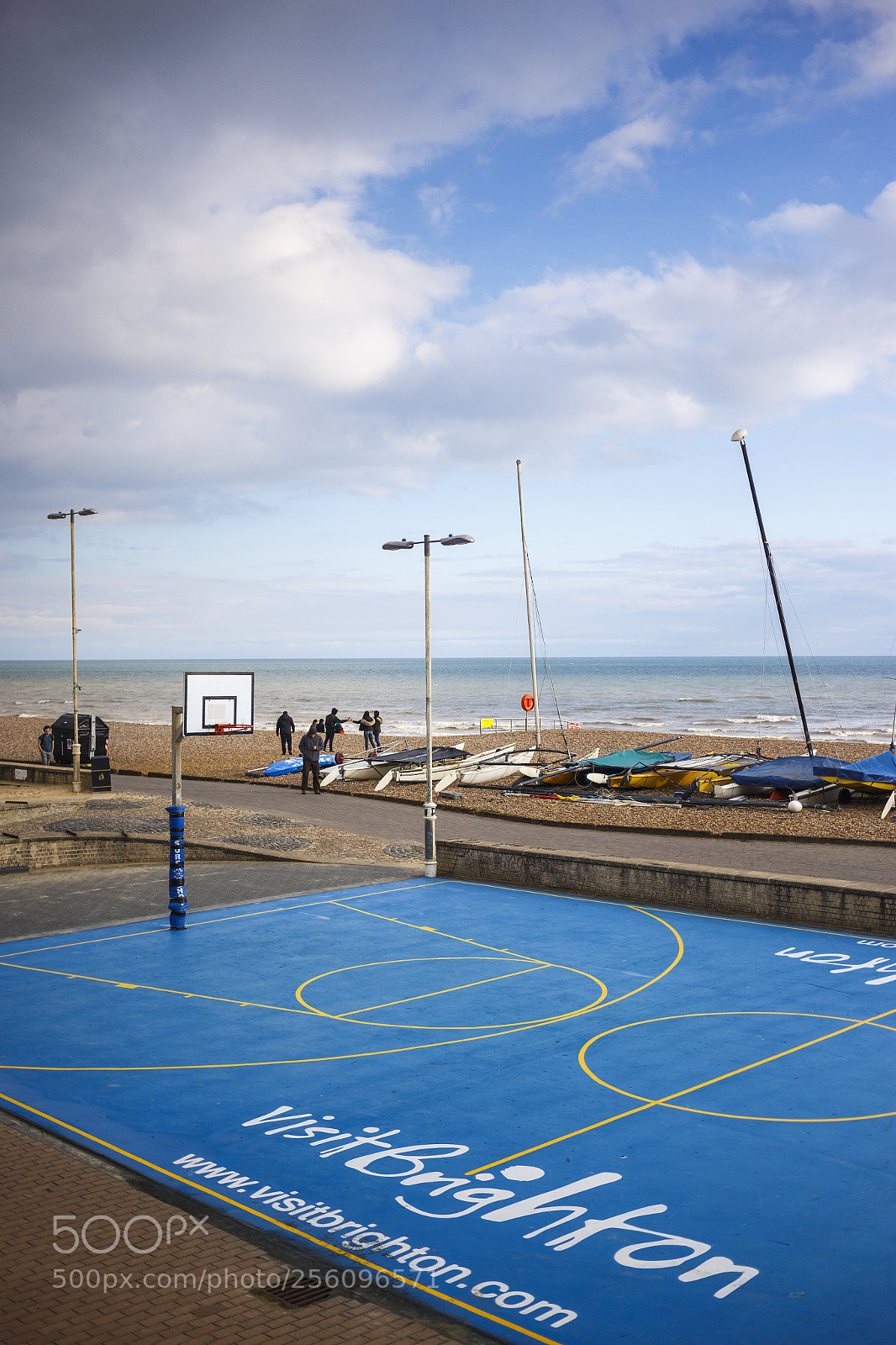 Canon EOS 6D sample photo. Basketball court near the photography