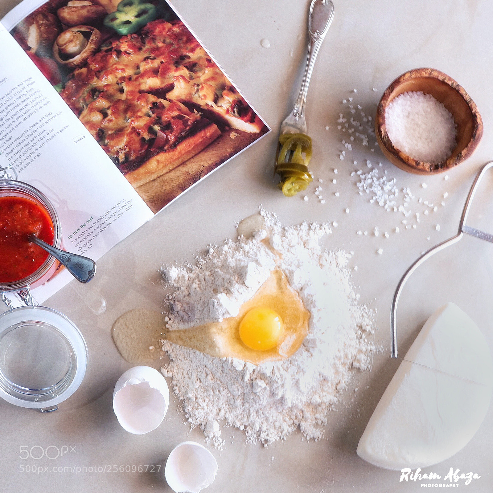 Canon EOS 77D (EOS 9000D / EOS 770D) sample photo. Pizza photography