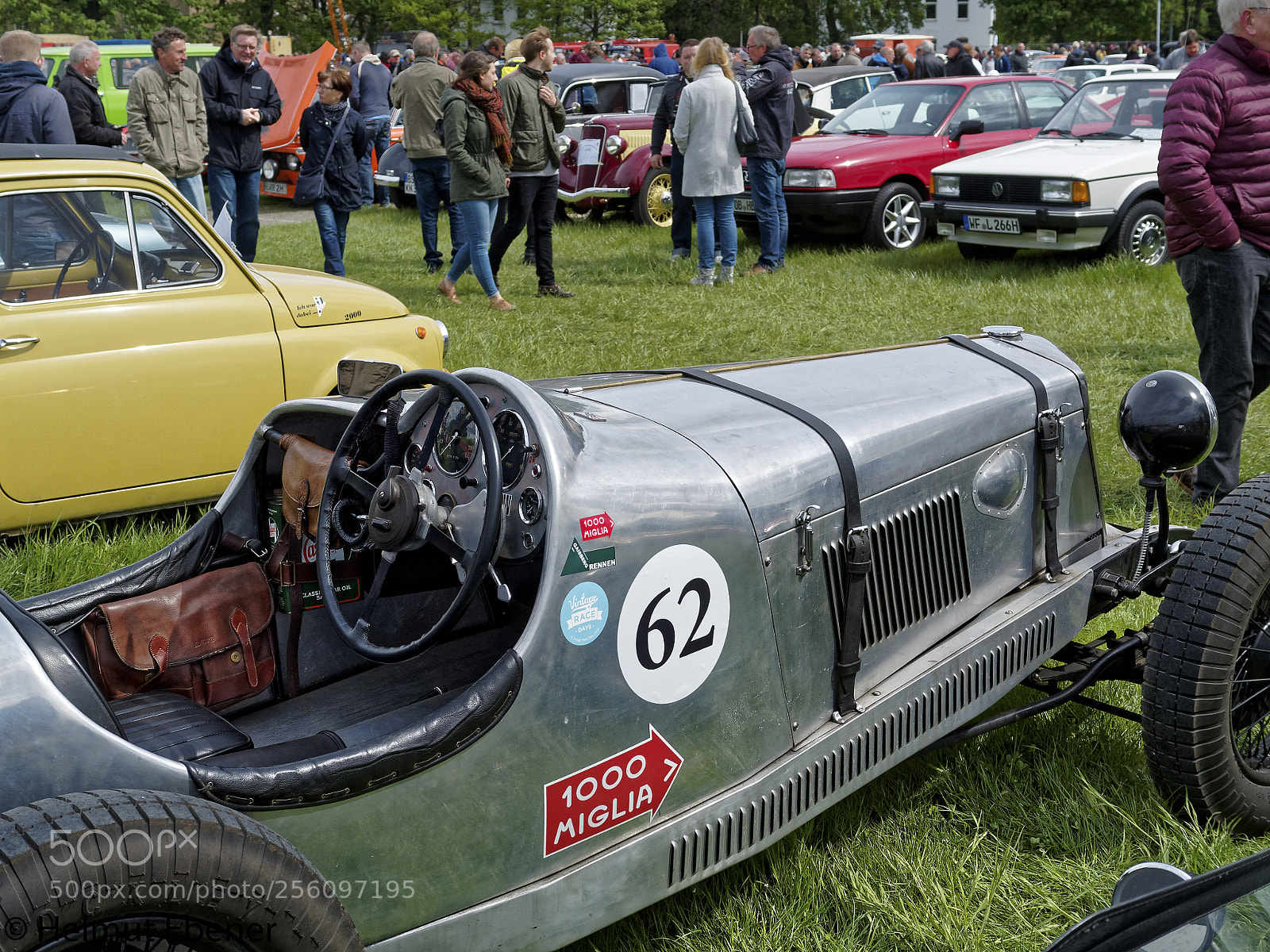 Olympus OM-D E-M5 sample photo. Bs, oldtimer aufkleber mile photography