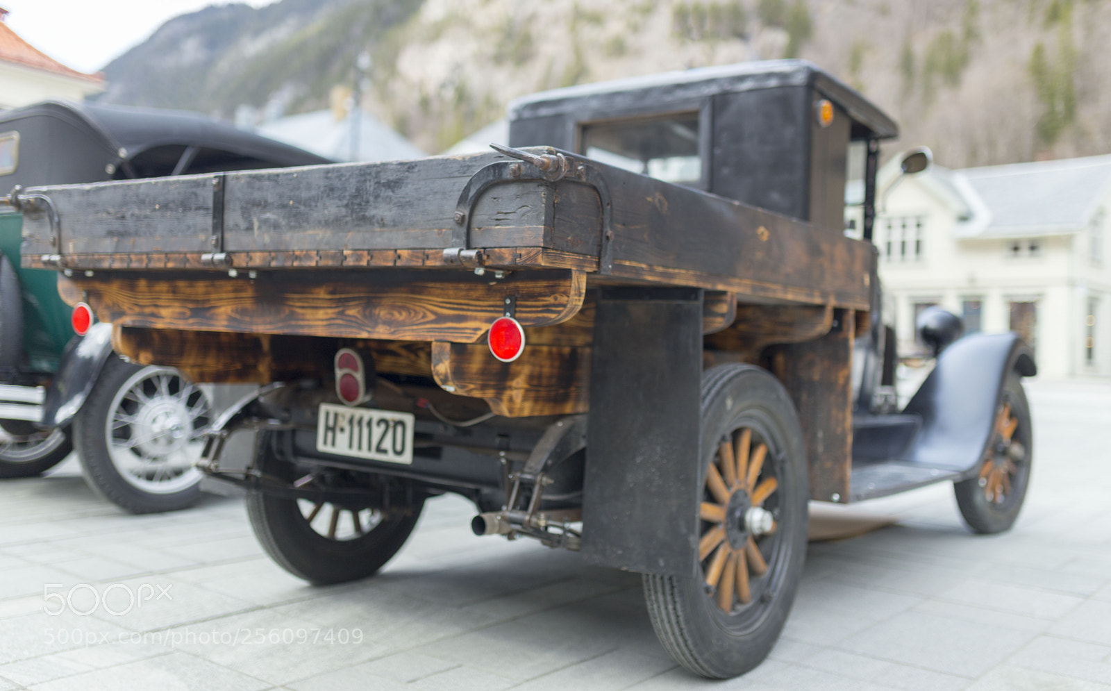 Canon EOS 6D sample photo. Old mobil photography