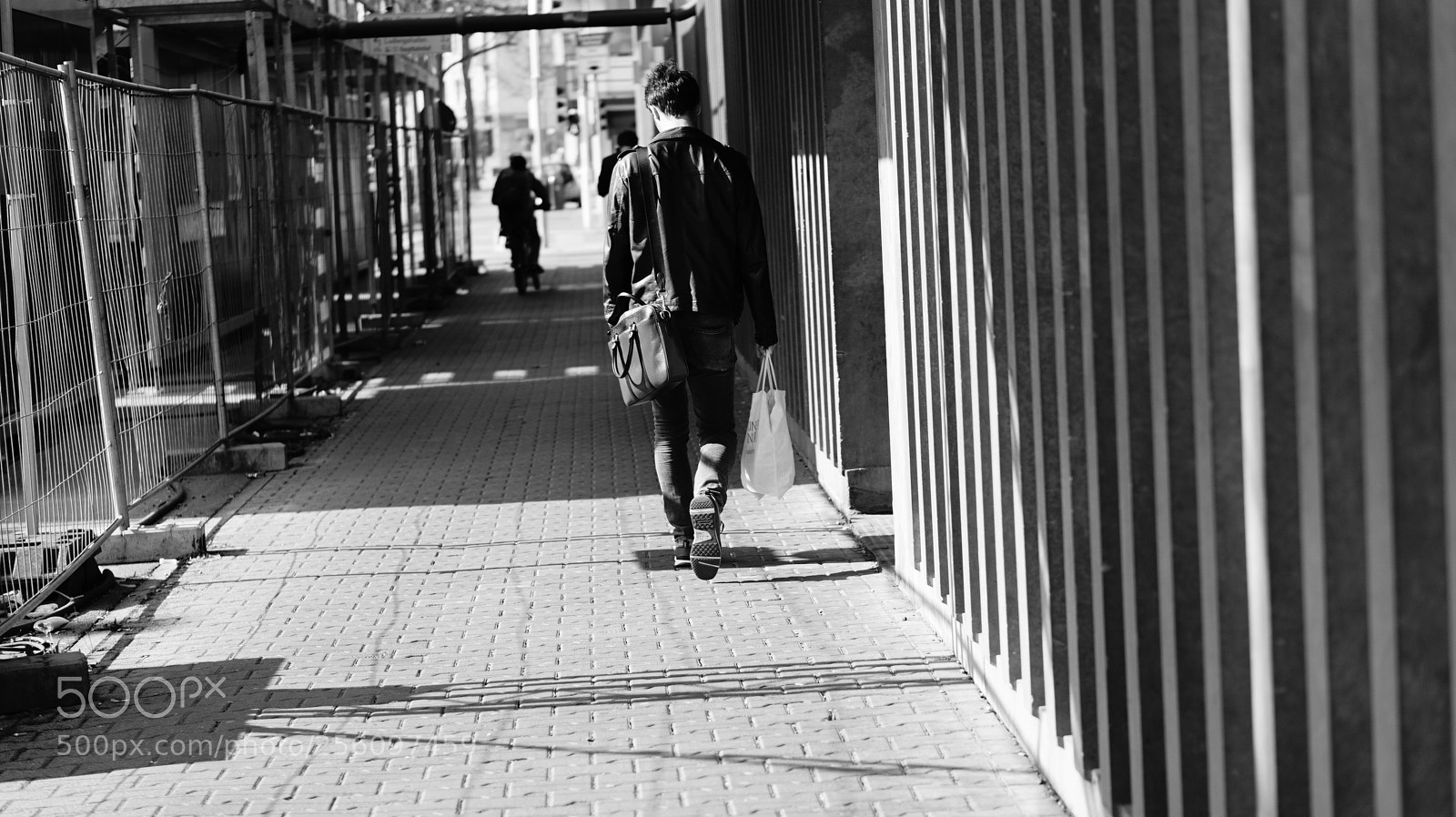 Sony a5100 sample photo. Street photography
