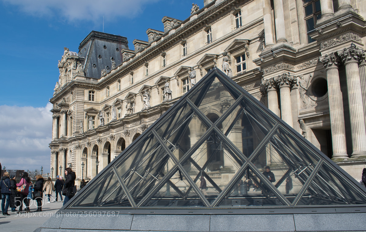 Nikon D3300 sample photo. Museu do louvre photography