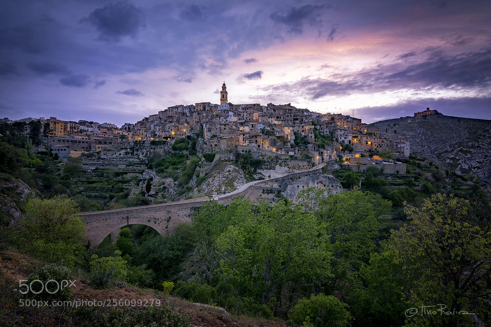 Nikon D7100 sample photo. Bocairente pueblo medieval photography