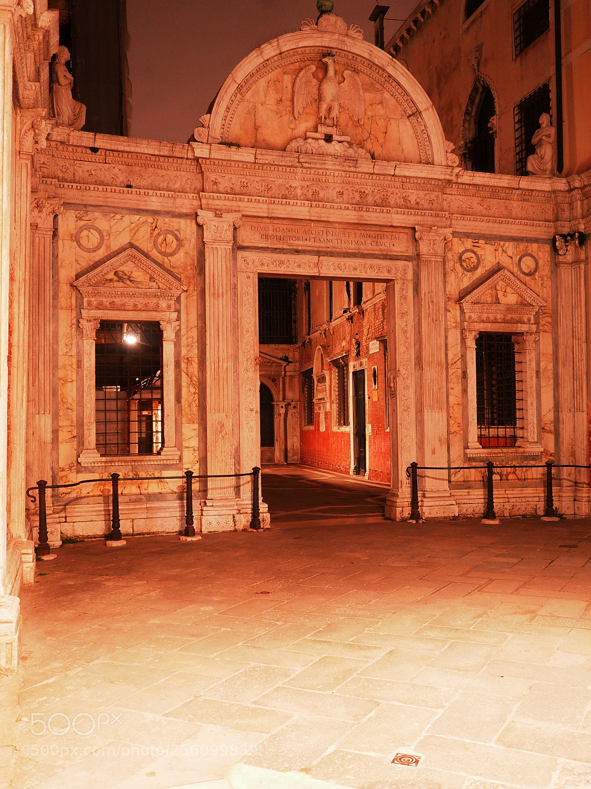 Olympus OM-D E-M1 Mark II sample photo. Venezia 17pb220758 0k em1ii photography