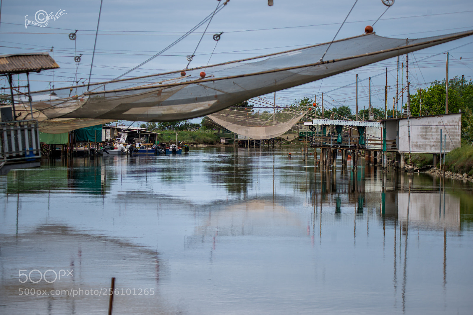 Nikon D800 sample photo. Riflessi sul canale photography