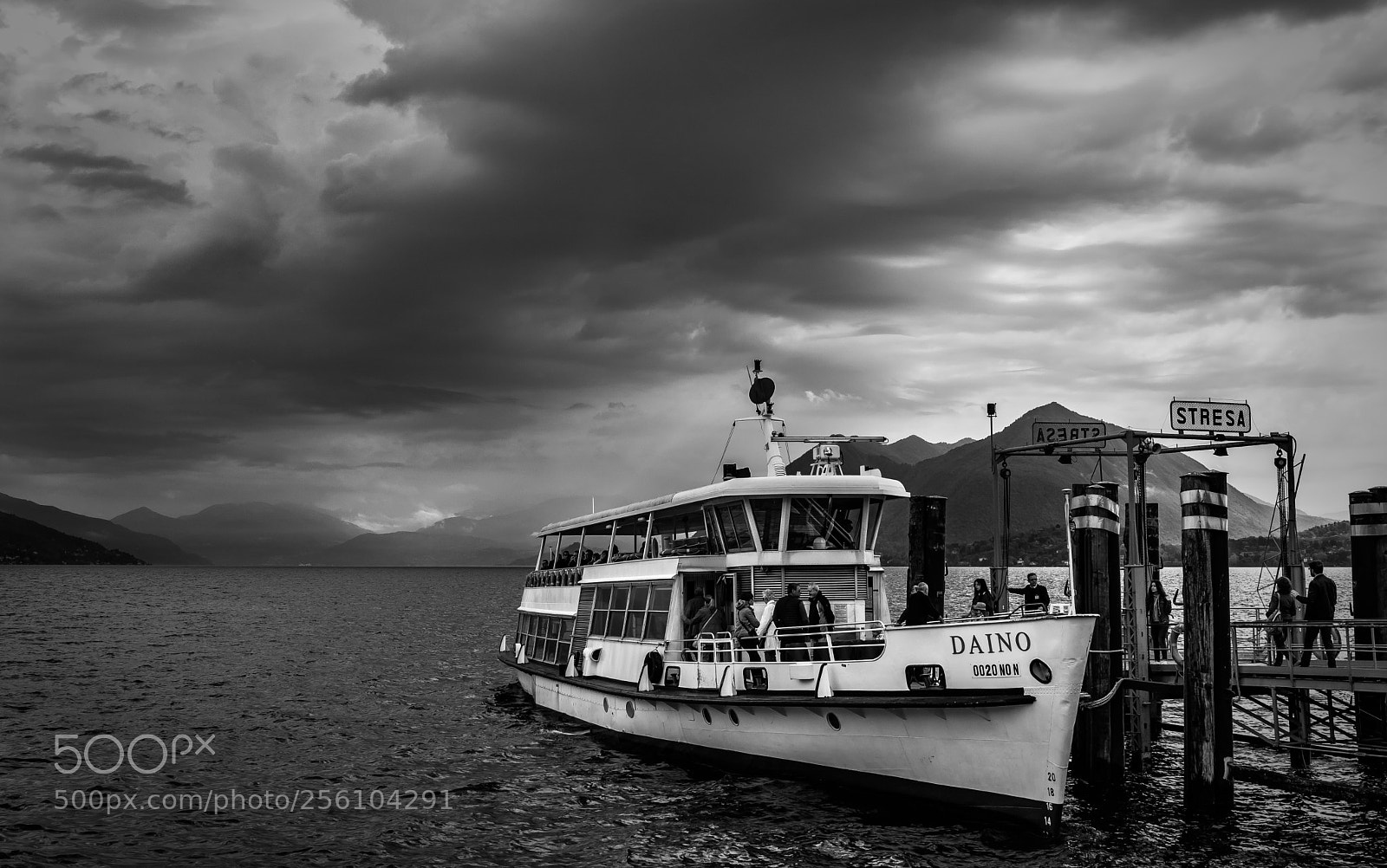 Canon EOS 760D (EOS Rebel T6s / EOS 8000D) sample photo. Lago maggiore photography