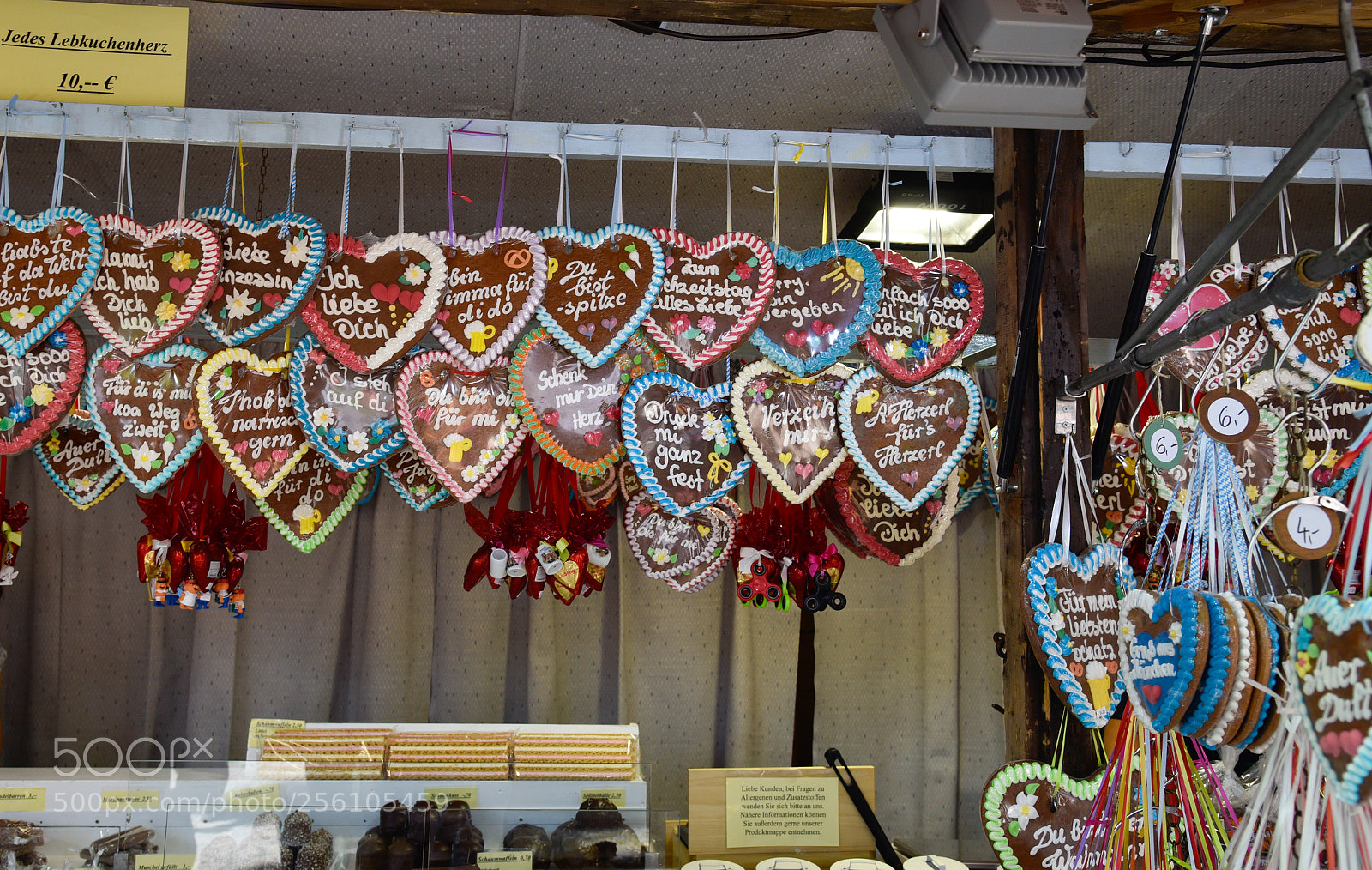 Nikon D750 sample photo. 2018_04_auer_dult_hearts photography