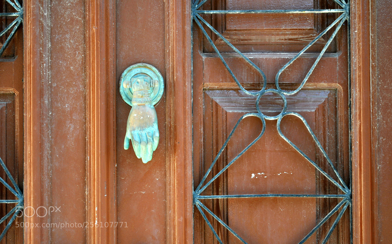 Nikon D3000 sample photo. Is anybody here? photography