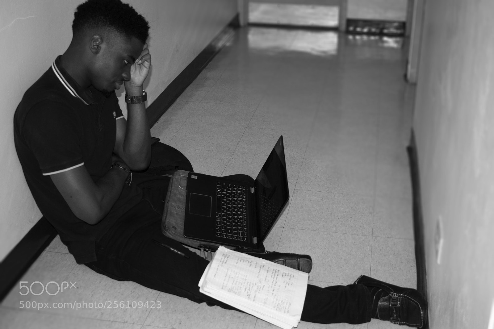 Nikon D3300 sample photo. How we feel photography